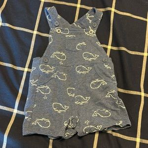 VGUC  Blue and white whales shortalls 9 months